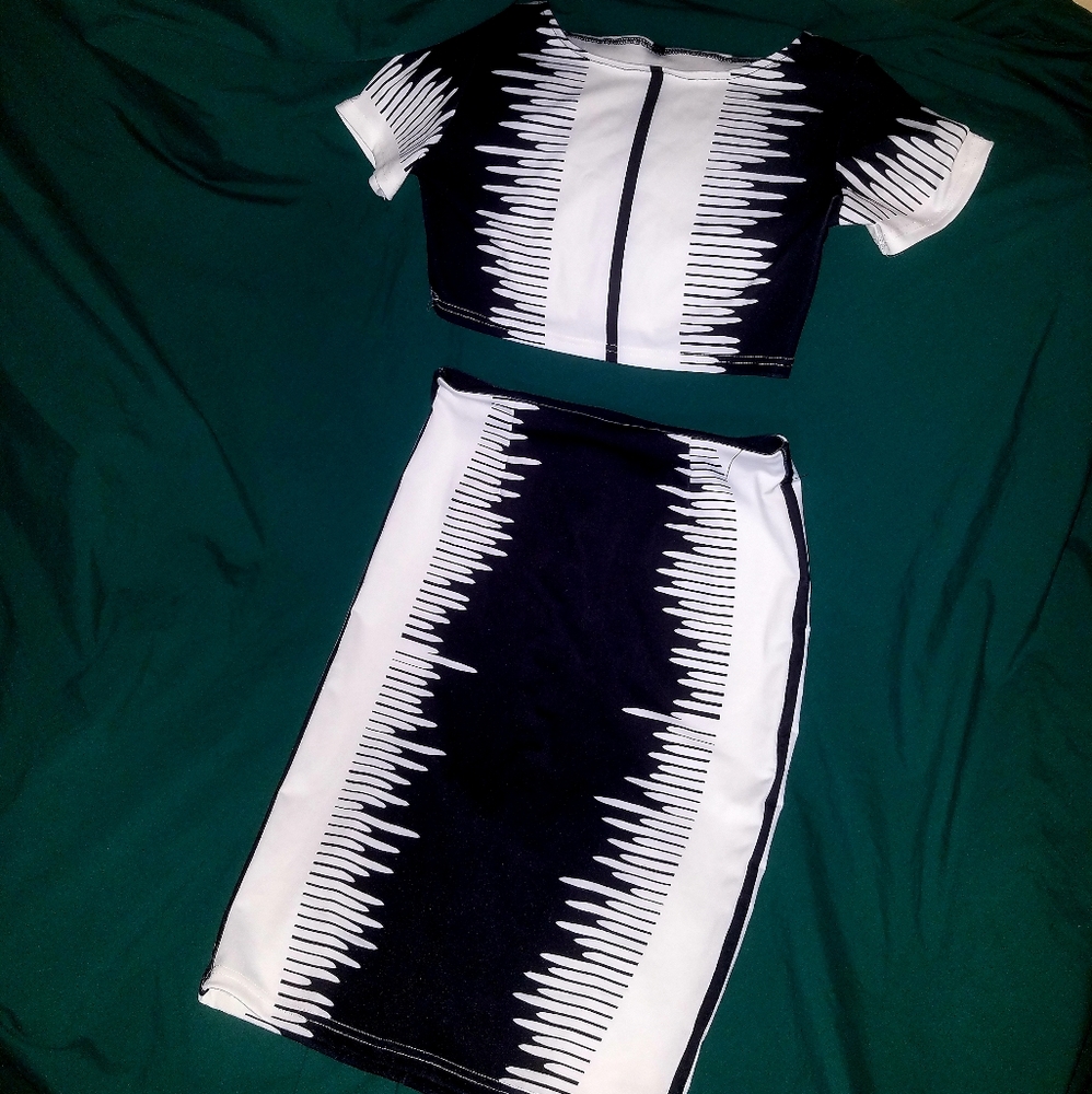 Never worn crop top & skirt
